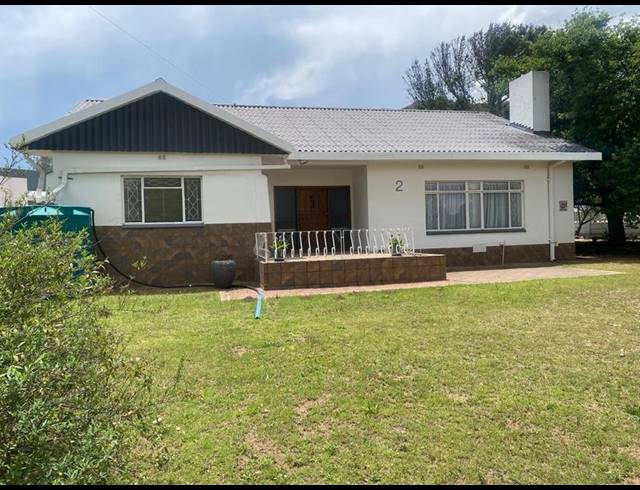 5 BEDROOM HOUSE FOR SALE IN BERGSIG